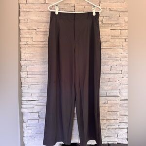 GapFit High Rise Runaround Relaxed Trouser Black Medium